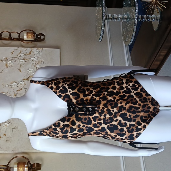 New Women's Lace-Up Cheetah Print Swimsuit By Bar III. Size S - Picture 6 of 17